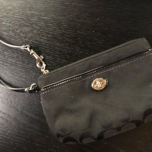 🌸Coach Signature Black Fabric Wristlet🌸